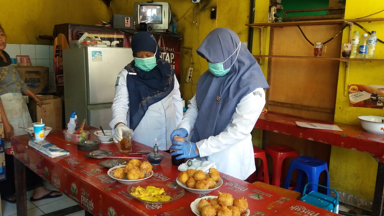 Monitoring dan Evaluasi pada Kegiatan Surveilans Faktor Risiko Penyakit dalam Arus Mudik di Kota Yogyakarta Tahun 2018