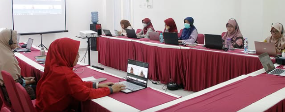 Elaborasi Kesiapan Laboratorium Kesehatan Masyarakat dalam Kewaspadaan Covid-19