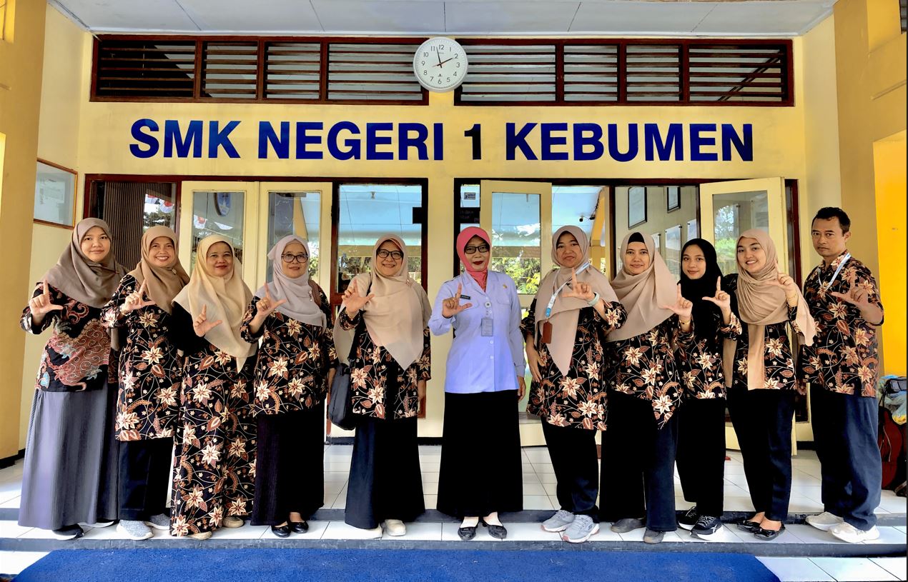 Dukung Program Pemerintah BB Labkesmas Yogyakarta Laksanakan Cek Kesehatan Gratis (CKG) di SMKN 1 Kebumen