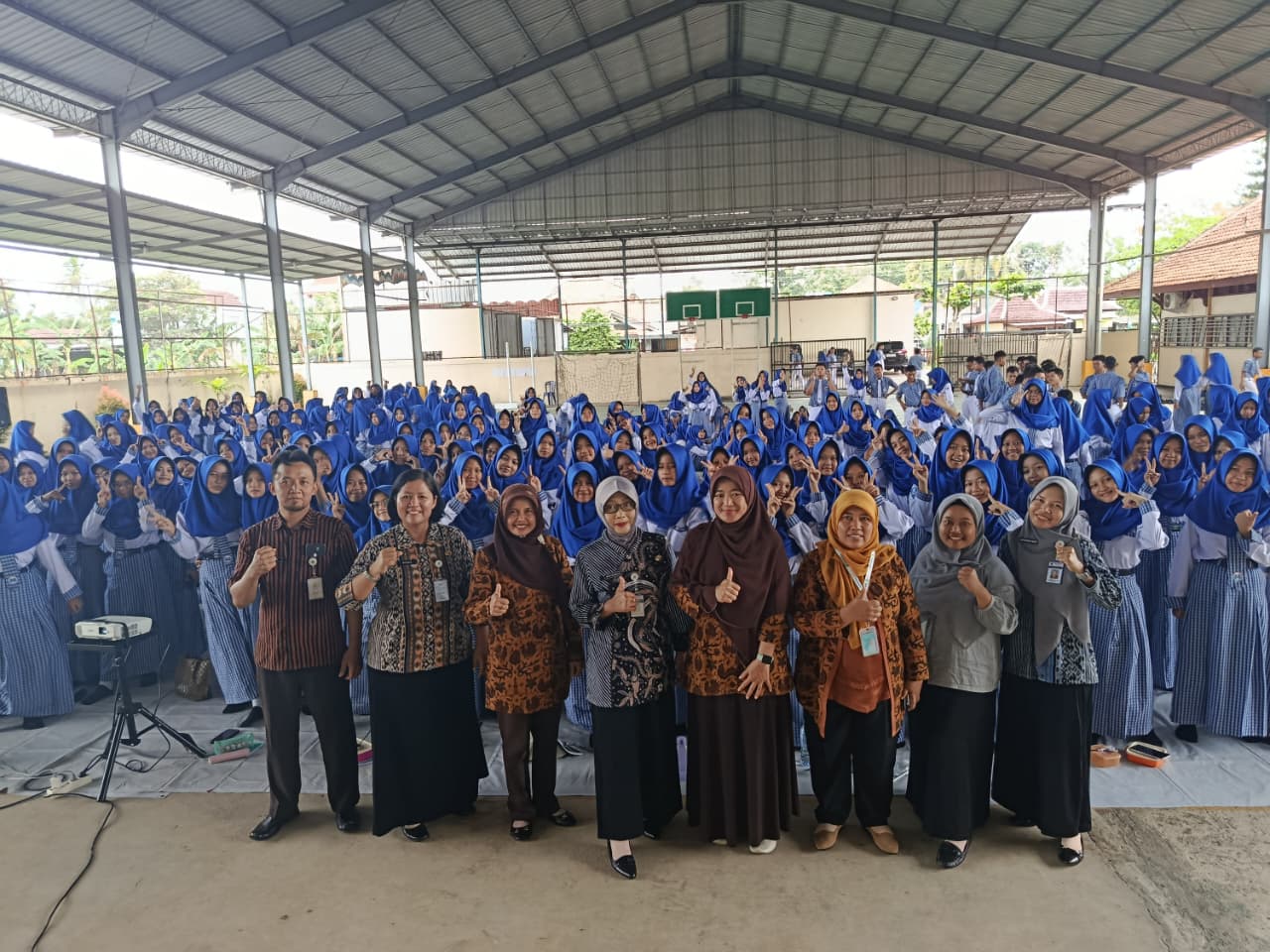 Dukung Program Pemerintah BB Labkesmas Yogyakarta Sosialisasi Hasil Pemeriksaan Kesehatan Gratis (PKG) di SMKN 1 Kebumen