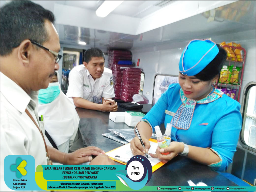 Pelaksanaan Kegiatan Surveilans Faktor Risiko dalam Arus Mudik di Stasiun Lempuyangan Kota Yogyakarta Tahun 2019