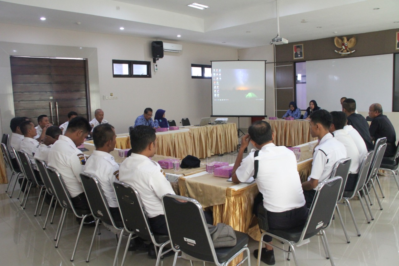 Konsolidasi Petugas Satuan Pengamanan dalam Rangka Peningkatan Pelayanan Pada Pelanggan dan Keamanan di BBTKLPP Yogyakarta